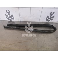 Уплотнитель капота Suzuki SX4 2006-2013