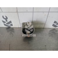 Опора КПП левая VW Passat B5 96-00