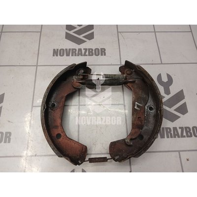 Колодки барабанные к-кт Chevrolet Aveo (T300) 2011-2015 Колодки барабанные к-кт Chevrolet Aveo (T300) 2011-2015