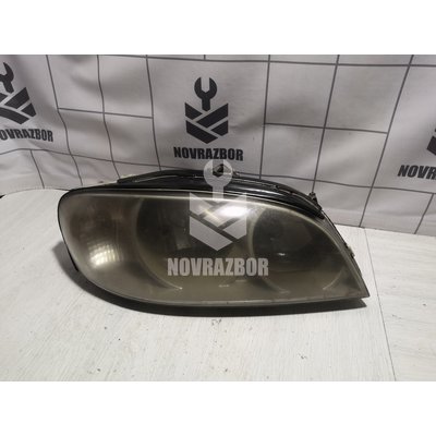 Фара правая Kia Spectra 2001-2011
