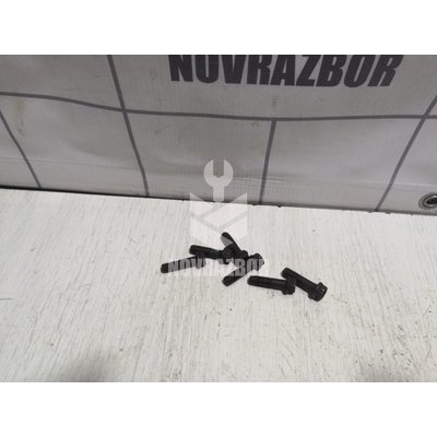 Болт VW Passat B3 1988-1993 Болт VW Passat B3 1988-1993