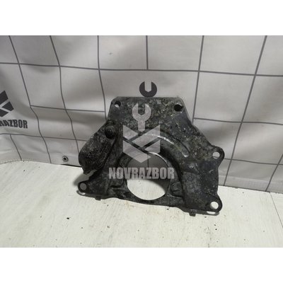 Крышка коленвала задняя VW Passat B3 1988-1993 Крышка коленвала задняя VW Passat B3 1988-1993