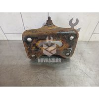 Кронштейн задней балки Peugeot 307 2001-2008