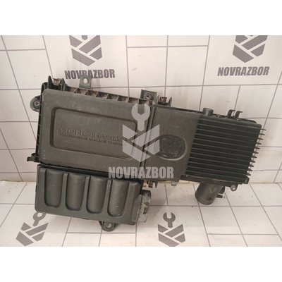 Корпус воздушного фильтра Mazda Mazda 3  BK  02-09