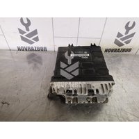 Блок управления двигателем VW Golf 3 Vento 91-97
