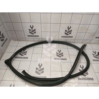 Уплотнитель двери Mazda Mazda 3  BK  02-09