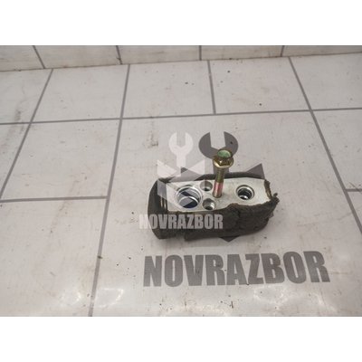 Клапан кондиционера Mazda Mazda 3  BK  02-09