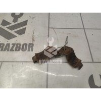 Кронштейн крепления переднего стабилизатора VW Golf 3 Vento 91-97