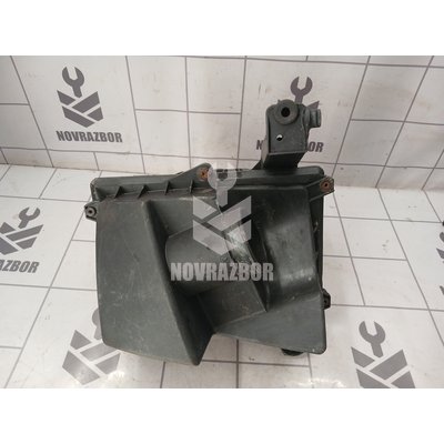 Корпус воздушного фильтра Ford Focus 2 05-08 Корпус воздушного фильтра Ford Focus 2 05-08