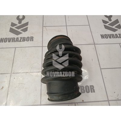 Патрубок воздушного фильтра Ford Focus 2 05-08