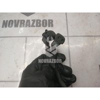 Форсунка омывателя лобового стекла Ford Focus 2 05-08