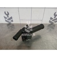 Фланец двигателя системы охлаждения VW Golf 4 Bora 97-05