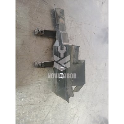 Накладка (кузов внутри) Audi 80  90  B3  86-91