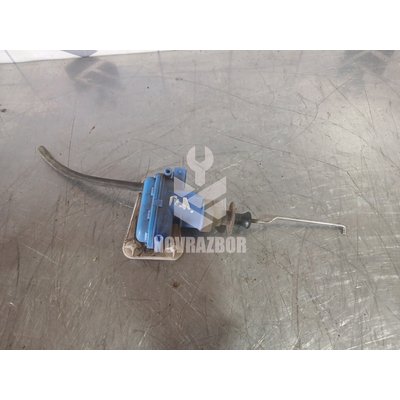 Активатор замка двери Audi 80 90 B3 86-91 Активатор замка двери Audi 80 90 B3 86-91