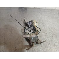 Петля двери Renault Logan 2005-2014