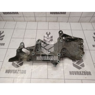 Кронштейн генератора Renault Logan 2005-2014 Кронштейн генератора Renault Logan 2005-2014
