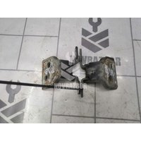 Петля двери Renault Logan 2005-2014