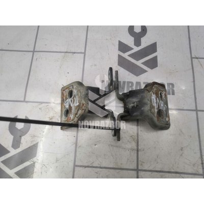 Петля двери Renault Logan 2005-2014 Петля двери Renault Logan 2005-2014