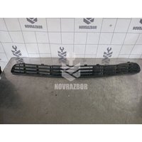 Решетка в бампер центральная Audi 80  90  B3  86-91