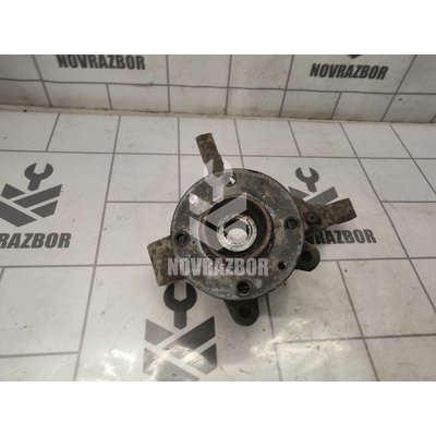 Кулак поворотный передний правый Renault Logan 2005-2014