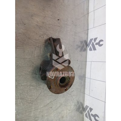 Кулак поворотный передний правый Audi 80  90  B3  86-91