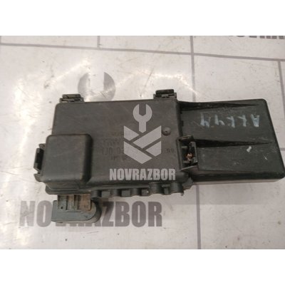 Блок предохранителей VW Golf 4 Bora 97-05