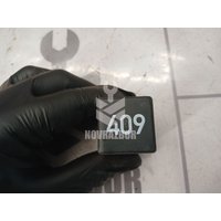 Реле топливного насоса VW Golf 4 Bora 97-05