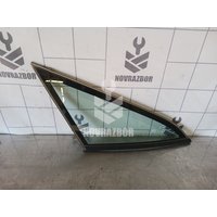 Стекло форточка Audi A6 (C4) 1994-1997