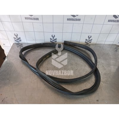 Уплотнитель двери Renault Logan 2005-2014 Уплотнитель двери Renault Logan 2005-2014