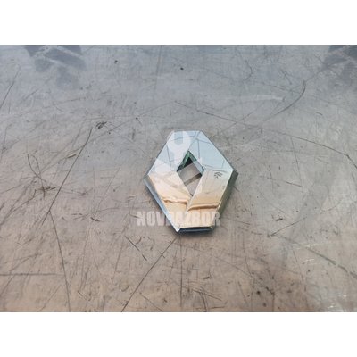 Эмблема Renault Logan 2005-2014 Эмблема Renault Logan 2005-2014