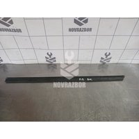 Накладка стекла переднего правого Kia RIO 1 2000-2004