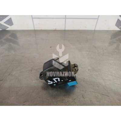 Кнопка стеклоподъемника Kia RIO 1 2000-2004 Кнопка стеклоподъемника Kia RIO 1 2000-2004