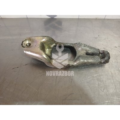 Вилка сцепления Audi A6 (C4) 1994-1997 Вилка сцепления Audi A6 (C4) 1994-1997