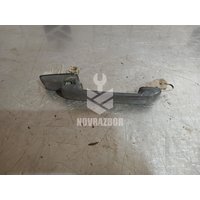 Ручка двери наружная правая VW Golf 3 Vento 91-97
