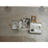 Петля двери передней правой верхняя VW Golf 3 Vento 91-97