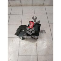 Ответная часть ремня безопасности Renault Clio 2 Symbol 1998-2008