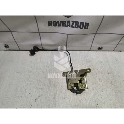 Замок багажника Audi A6 (C4) 1994-1997 Замок багажника Audi A6 (C4) 1994-1997