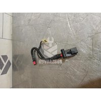 Форсунка омывателя лобового стекла VW Golf 4 Bora 97-05