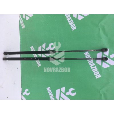 Амортизатор двери багажника Ford Focus 2 08-11 Амортизатор двери багажника Ford Focus 2 08-11