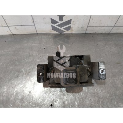 Замок капота Ford Transit 06-13 Замок капота Ford Transit 06-13