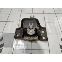 Опора двигателя правая Renault Clio 3  2005-2012