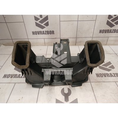 Воздухозаборник (внутри) Renault Clio 3 2005-2012 Воздухозаборник (внутри) Renault Clio 3 2005-2012