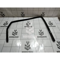 Уплотнитель стекла двери Ford Focus 1 1998-2004