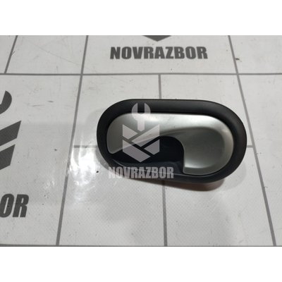 Ручка двери внутренняя левая Renault Clio 3  2005-2012