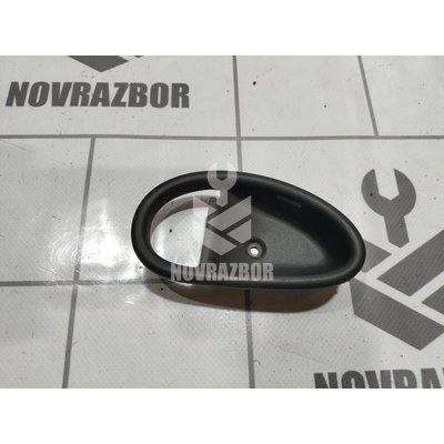 Накладка ручки внутренней Fiat Albea 2003 + Накладка ручки внутренней Fiat Albea 2003 +