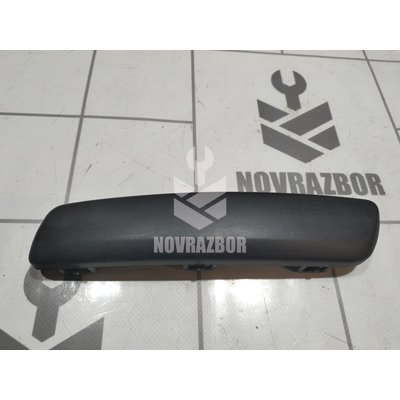 Молдинг заднего бампера правый Renault Clio 3  2005-2012