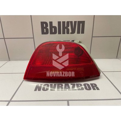 Фонарь задний в бампер левый Ford Focus 1 1998-2004 Фонарь задний в бампер левый Ford Focus 1 1998-2004