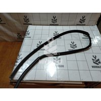 Уплотнитель Ford Focus 1 1998-2004