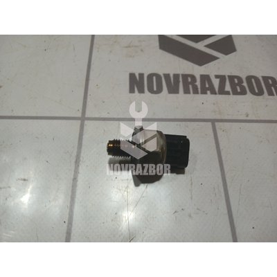 Датчик давления топлива Ford Transit 06-13