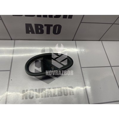 Накладка ручки внутренней Fiat Albea 2003 + Накладка ручки внутренней Fiat Albea 2003 +